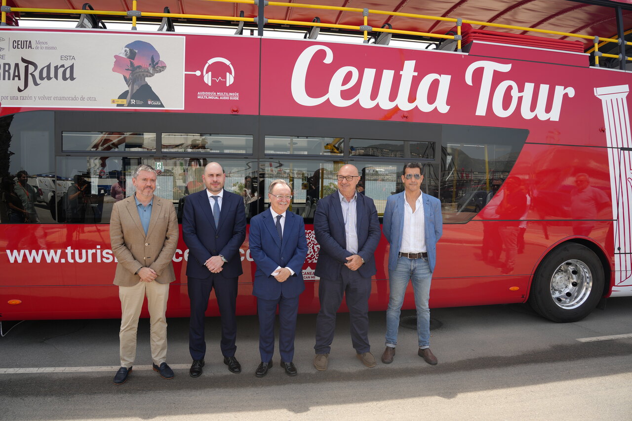 Ceuta Tour sightseeing bus unveiled at the Muelle de España in June 2026