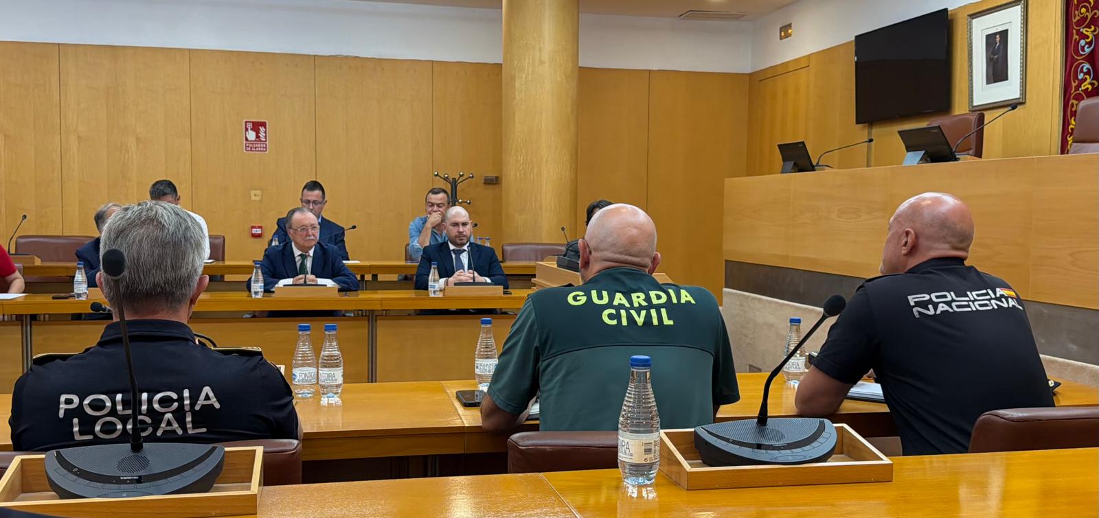 Guardia Civil, National Police and local police officials coordinate security in Ceuta