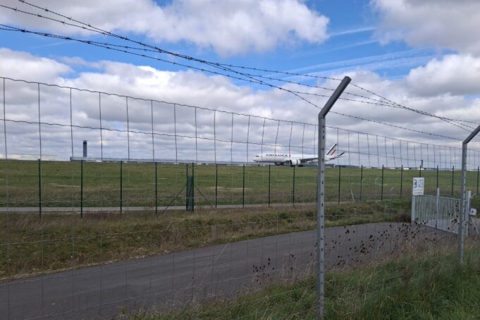 OUISTARS hero — An Air France Airbus A350 at Paris Charles de Gaulle Airport in 2025 An Air France Airbus A350 at Paris Charles de Gaulle Airport in 2025