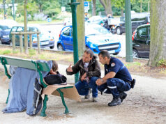 Can Paris End Rough Sleeping? The Next Government’s Test for Tourism and Public Space Paris municipal outreach workers speaking with a person without shelter during a street support visit.
