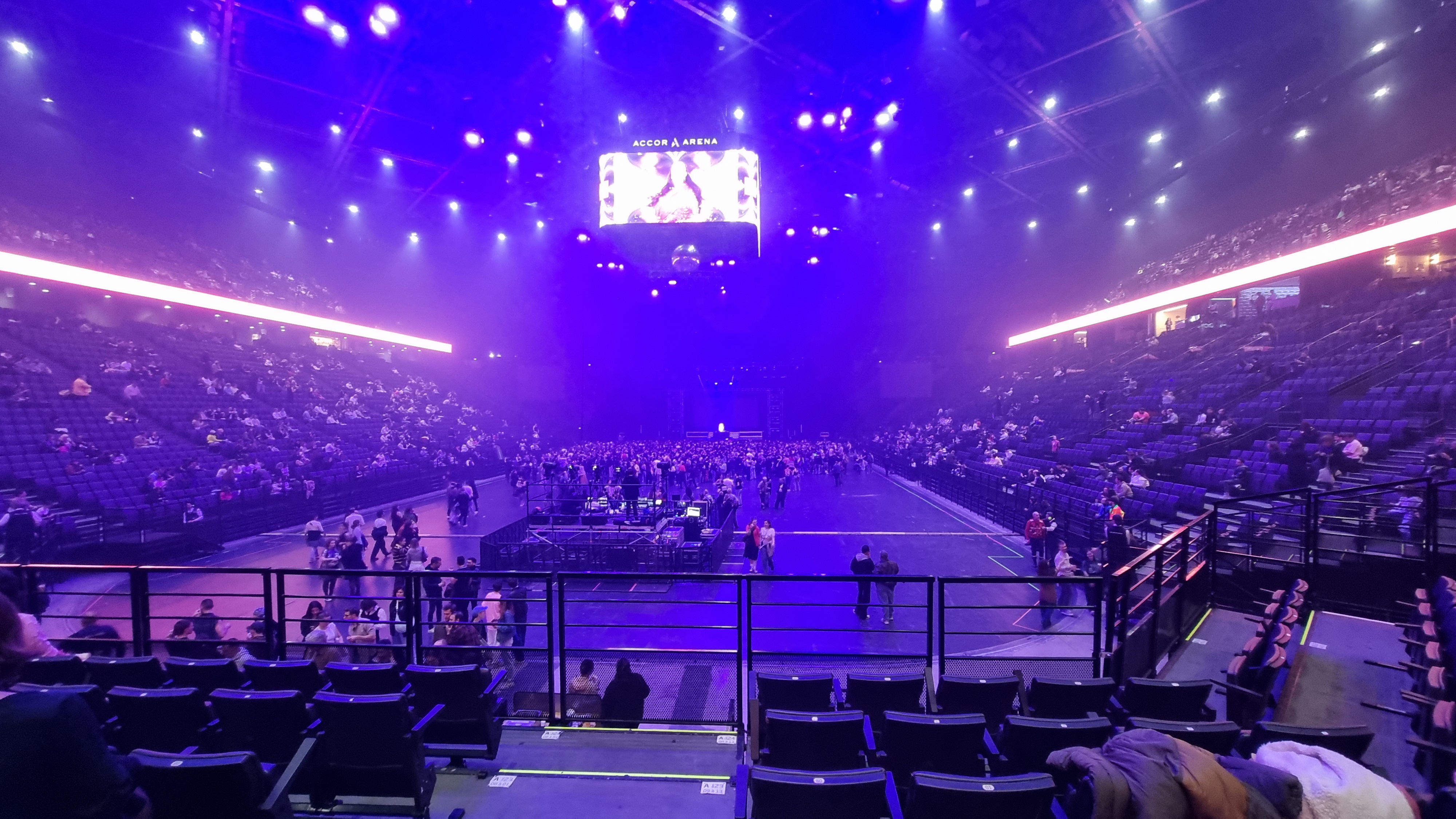 Accor Arena in Paris illuminated at night, venue for major concerts in late 2026
