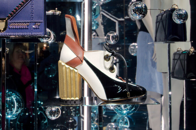 Dior at 30 Avenue Montaigne: one face of France’s luxury machine Christian Dior window at 30 Avenue Montaigne in Paris, a flagship of France’s global luxury industry