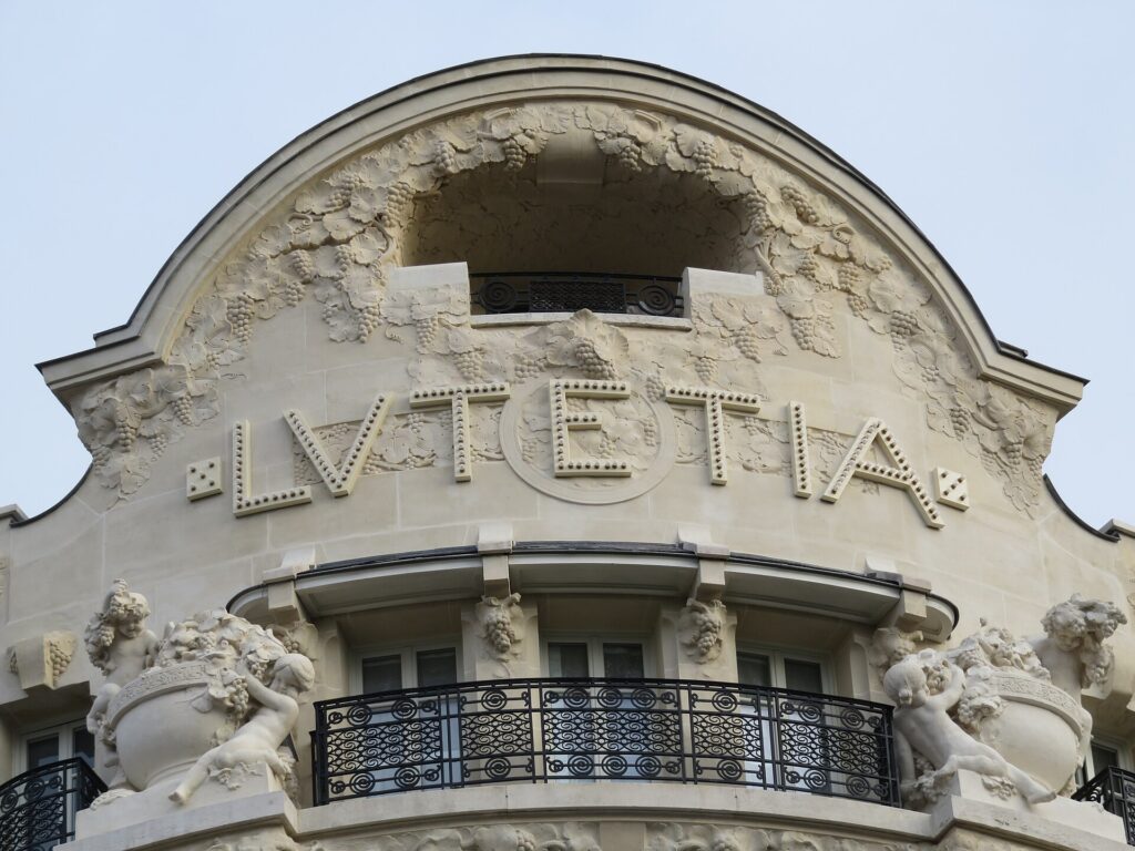 Sculpted balconies on the Hôtel Lutetia façade