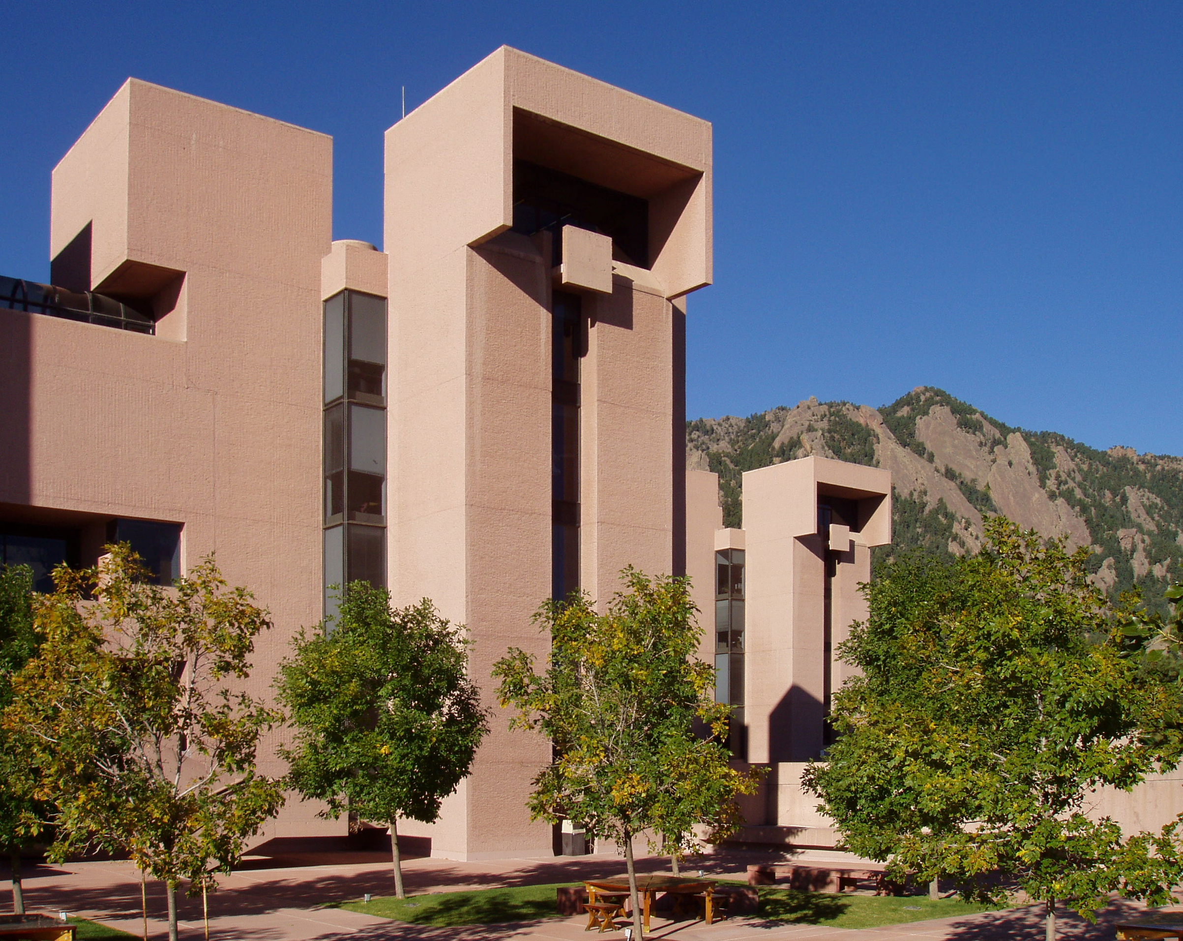 Mesa Laboratory of the National Center for Atmospheric Research in Boulder, designed by I. M. Pei