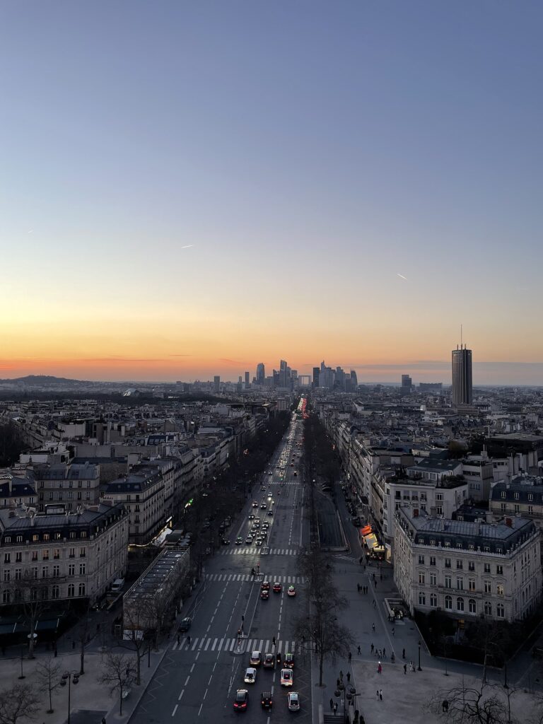 Architecture contemporaine et tours de La Défense en 2026