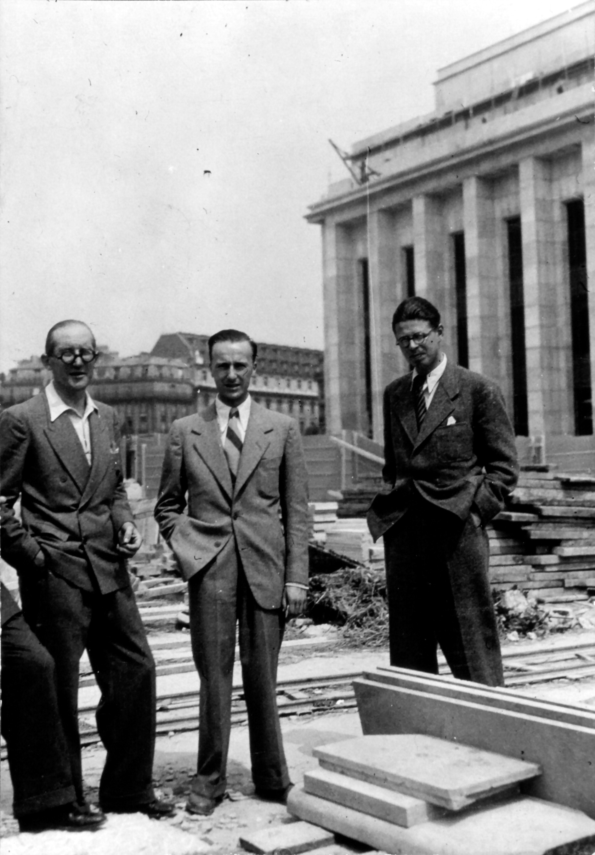 Three men in Paris in 1937, including architects Angelo Bianchetti and Le Corbusier