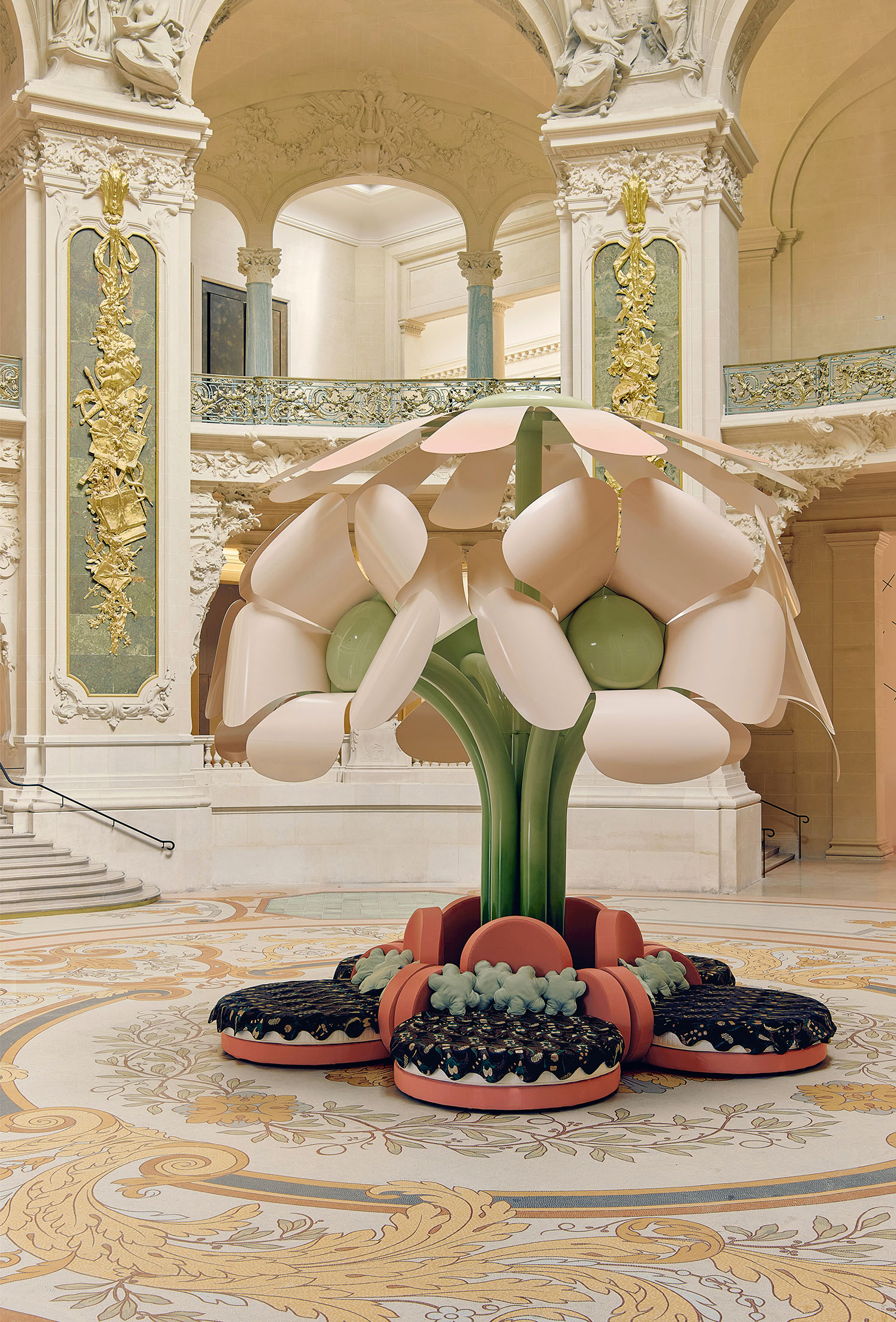 Uchronia Le Grand Bouquet installation in the Rotonde d’Antin at the Grand Palais in September 2026