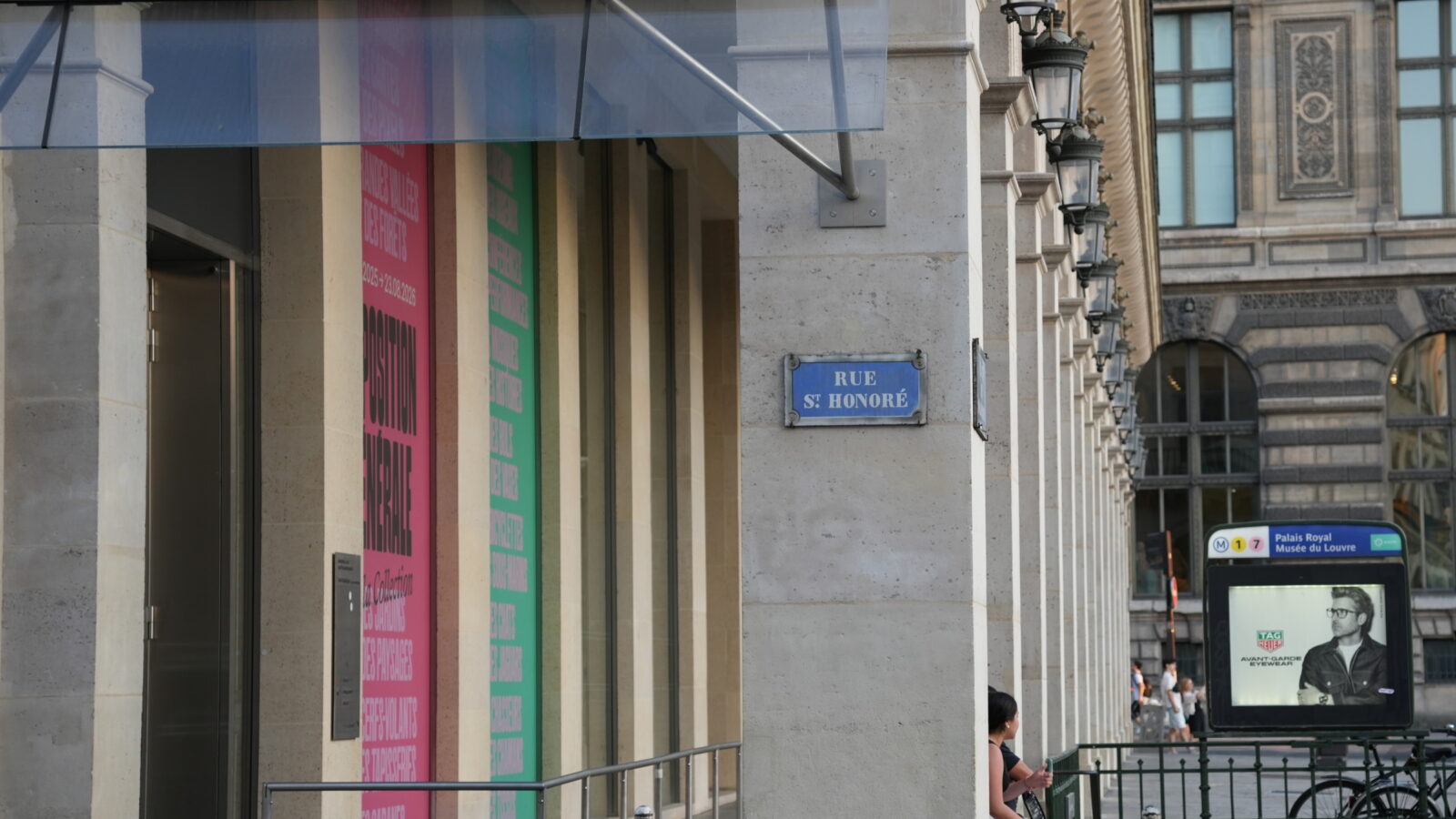 Visitors and pedestrians around Palais-Royal in Paris