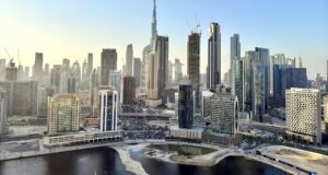 Dubai and the UAE: From Holiday Magnet to Property, Residency and Business Platform Dubai Business Bay skyline and Burj Khalifa waterfront — Dubai and the UAE: From Holiday Magnet to Property, Residency and Business Platform