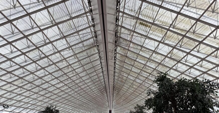 Sweeping glass roof of Paris Charles de Gaulle Terminal 2F, photographed by Tony Webster in July 2024