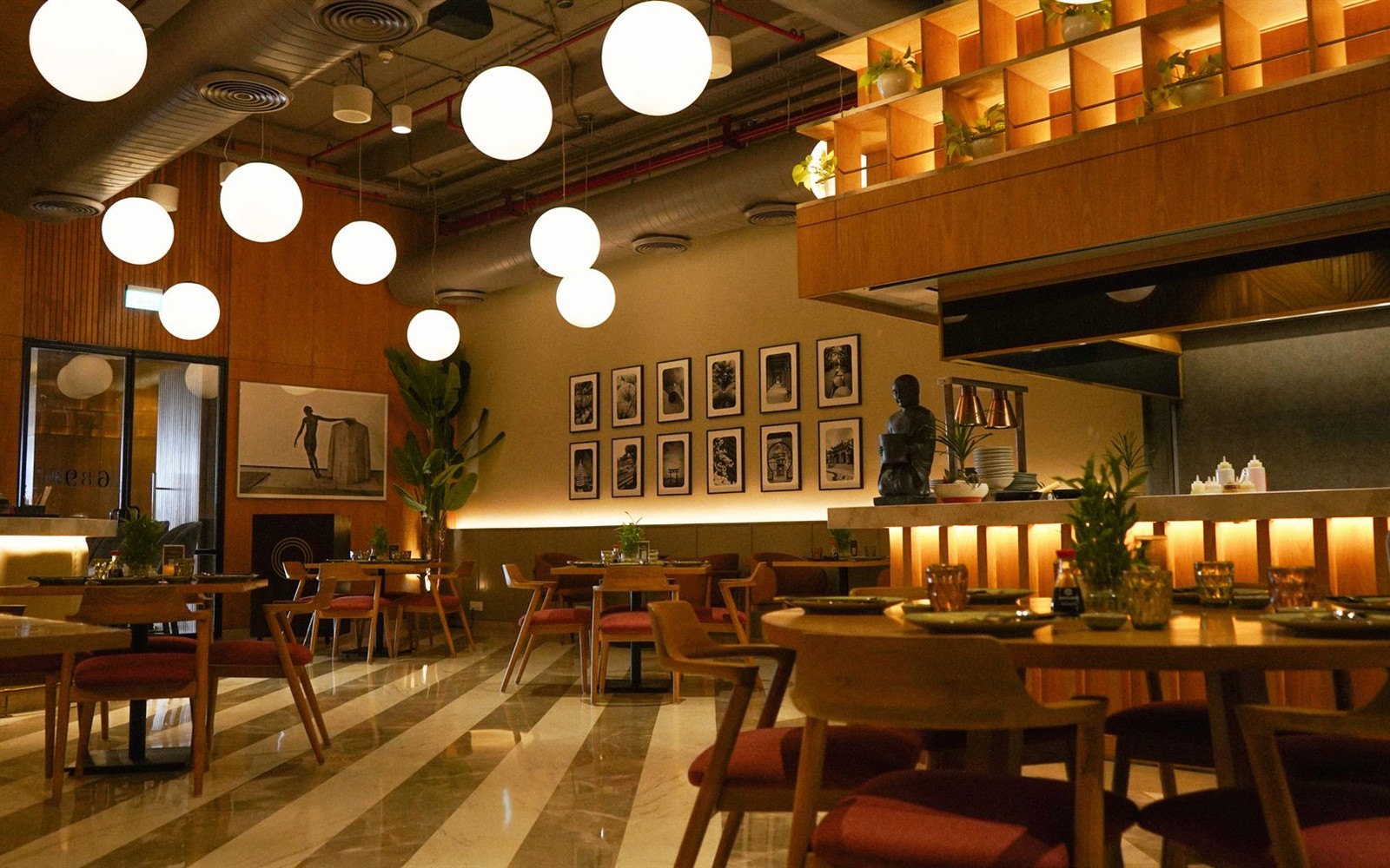 Ambiance de restaurant — photographie d’illustration.