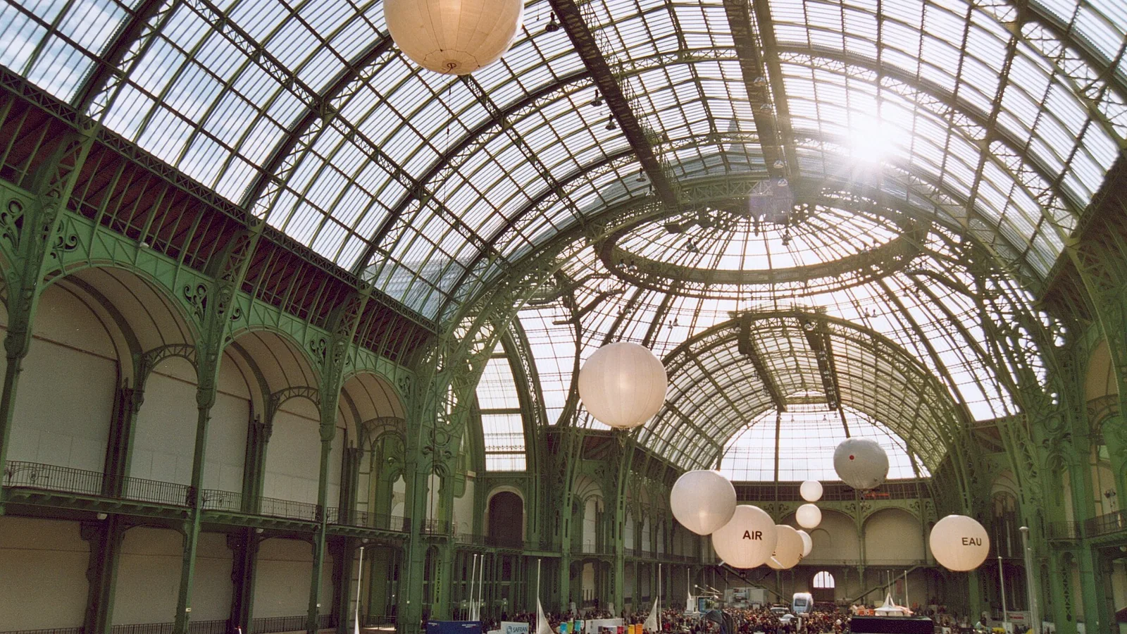 La nef du Grand Palais configurée pour un grand événement parisien