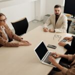 Créer une activité de services avec un petit budget et trouver son premier client