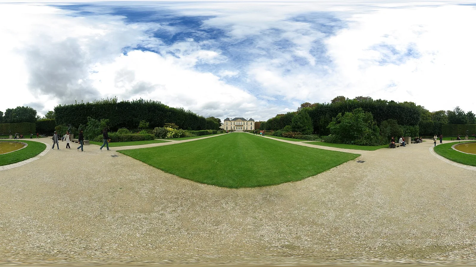 Musée Rodin garden and Hôtel Biron in Paris