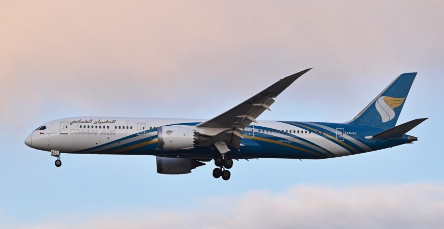 Oman Air Winter 2026/27: More Paris and Europe Flights, New Connections and Booking Guide