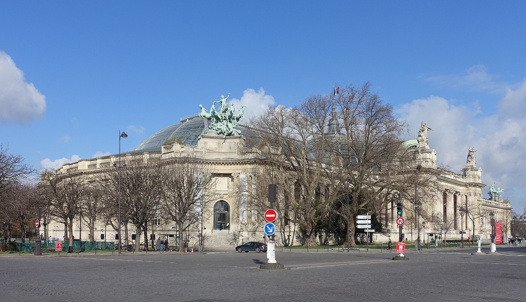 Grand Palais — exterior view