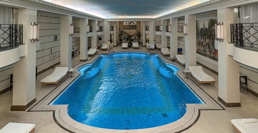 The classical indoor pool at Ritz Paris