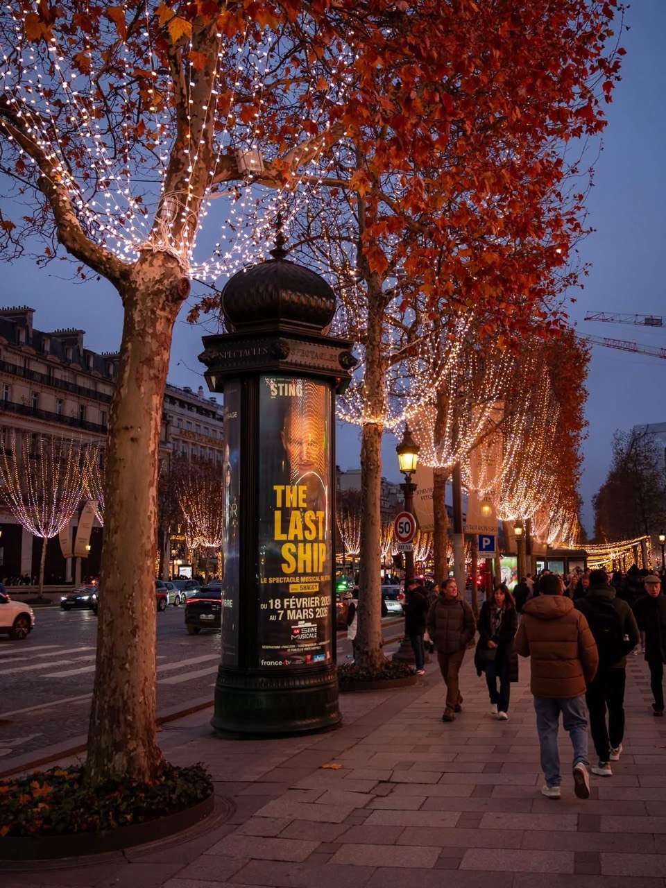 Champs-Élysées illuminations