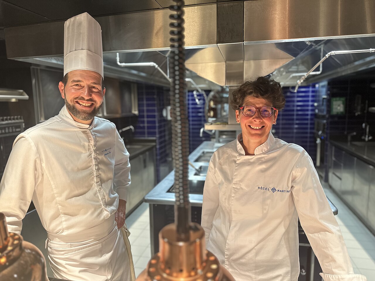 Alexandre Elia, on the left, in a photograph taken at Hôtel Martinez.