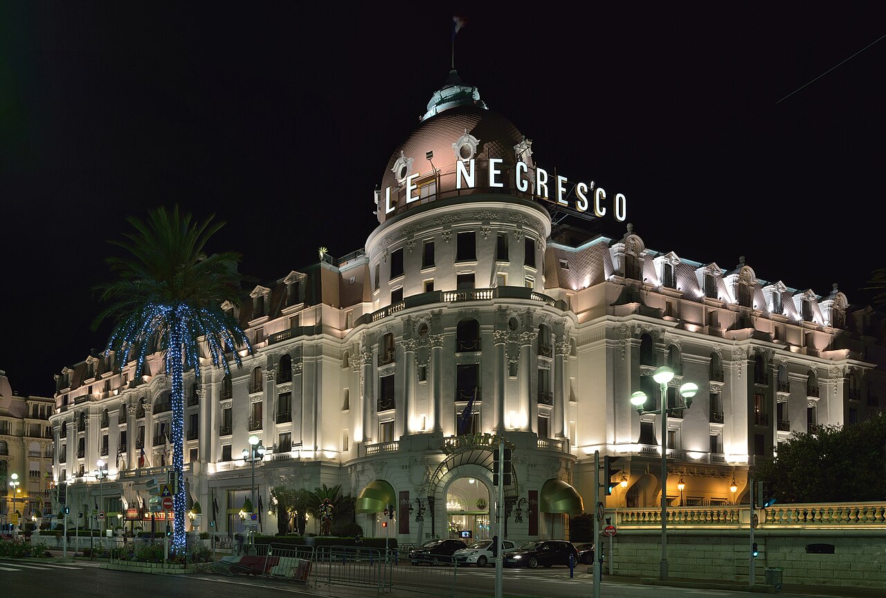 Le Negresco ومحيطه على الريفييرا — المشهد 4