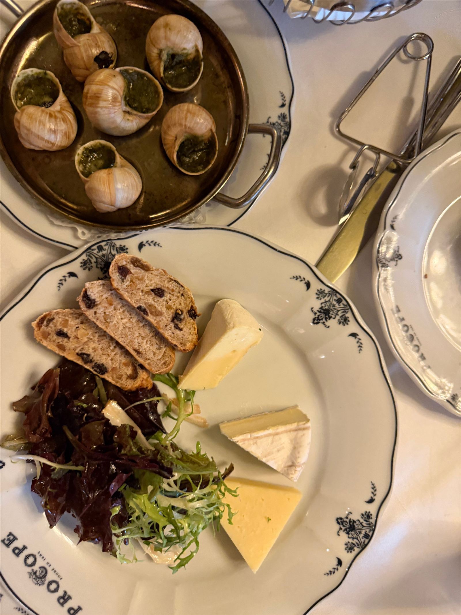 Burgundy snails with garlic butter in a Paris cafe